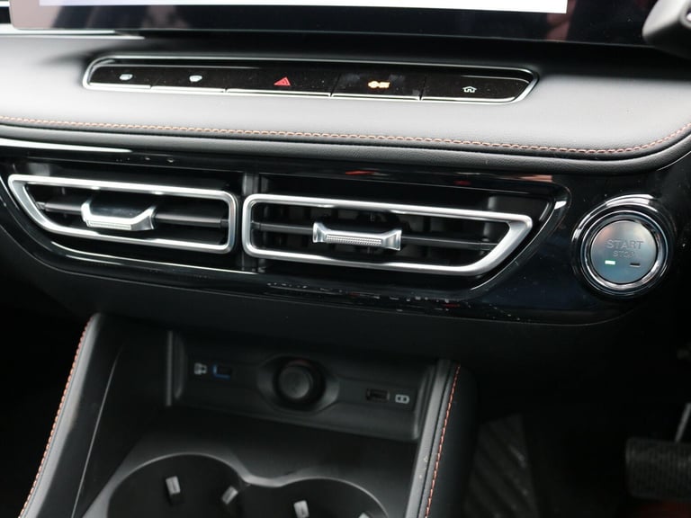 2025 MG MG HS 1.5 T-GDI Hybrid+ SE 5dr Auto ESTATE PETROL/ELECTRIC Automatic