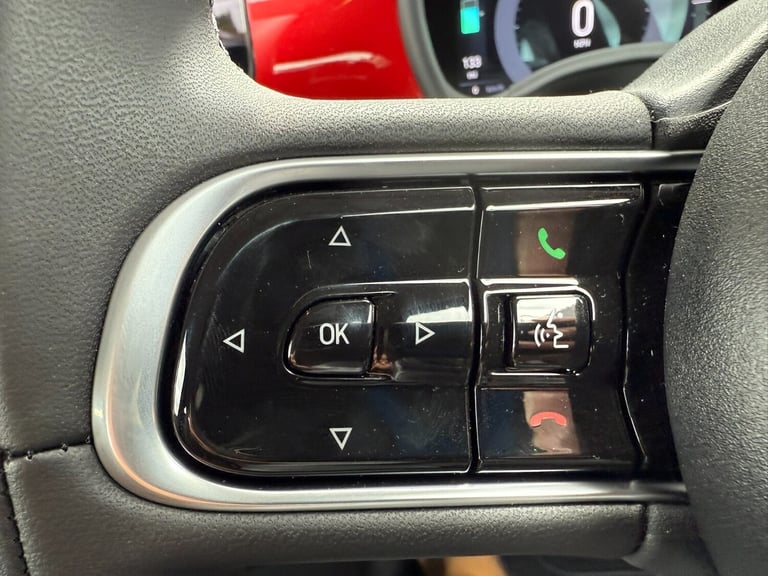 2024 Fiat 500 87kW Red 42kWh 3dr Auto Hatchback Electric Automatic