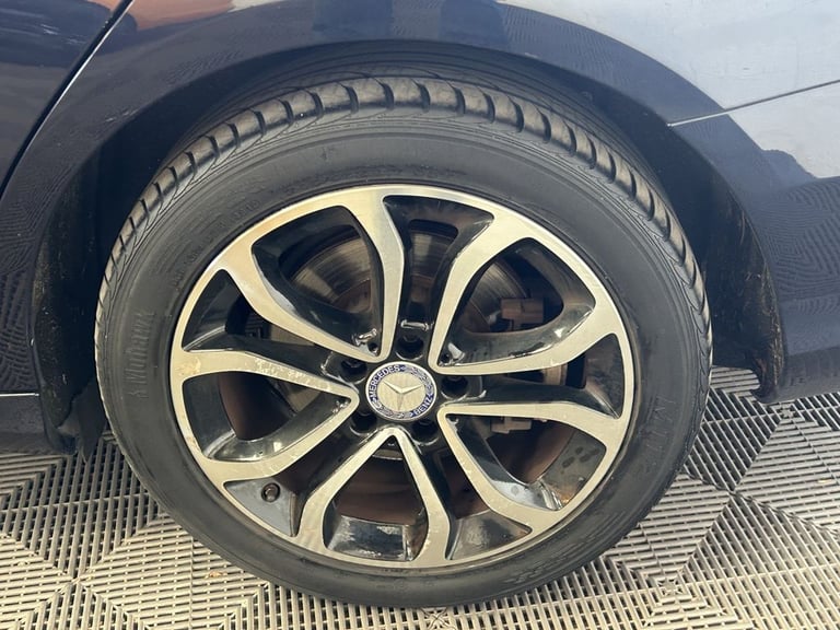 2016 Mercedes-Benz C Class C350e Sport Premium Plus 4dr Auto SALOON PETROL/ELECTRIC Automatic