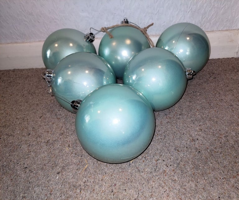 6 x Extra Large Christmas Tree BAUBLES in Sea Green Giant Decorations