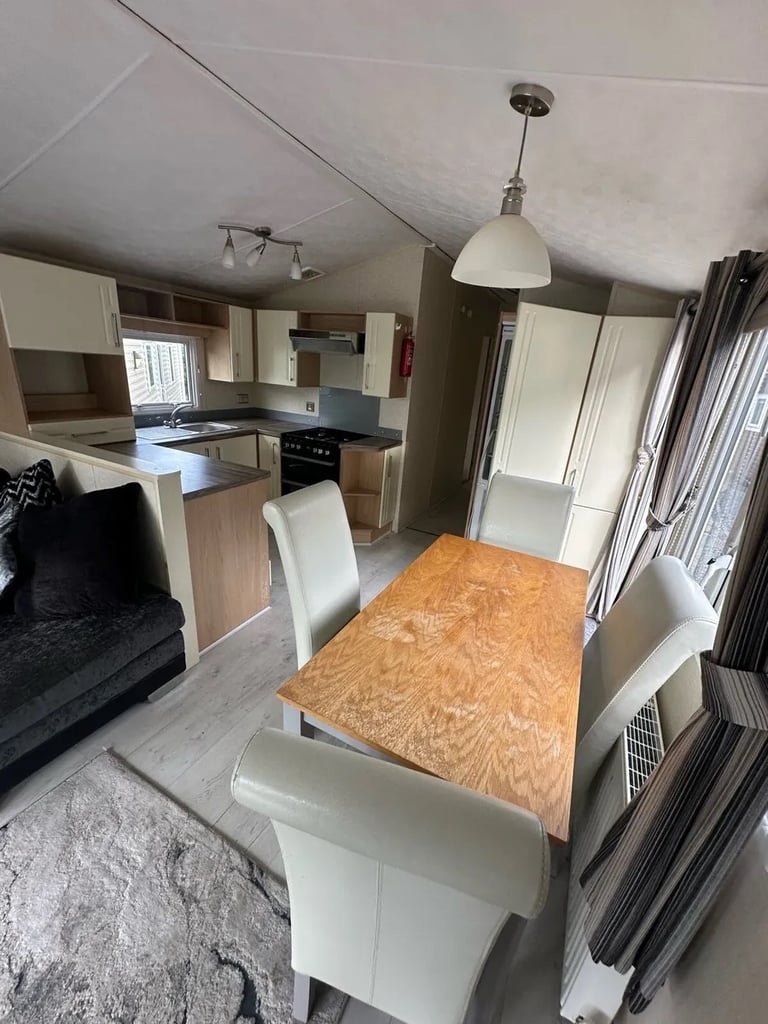 Modern Onsite Caravan Ownership – Birchington/Margate/Broadstairs - Open 11.5 Months A Year!