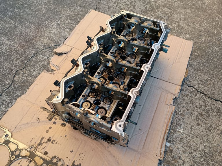 NISSAN X TRAIL CYL HEAD + 4 x INJECTORS 2.2 dci TURBO DIESEL PARTS SPARES