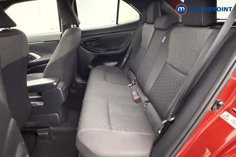 2024 Toyota Yaris Cross 1.5 Hybrid Design 5dr CVT Estate Hybrid Automatic