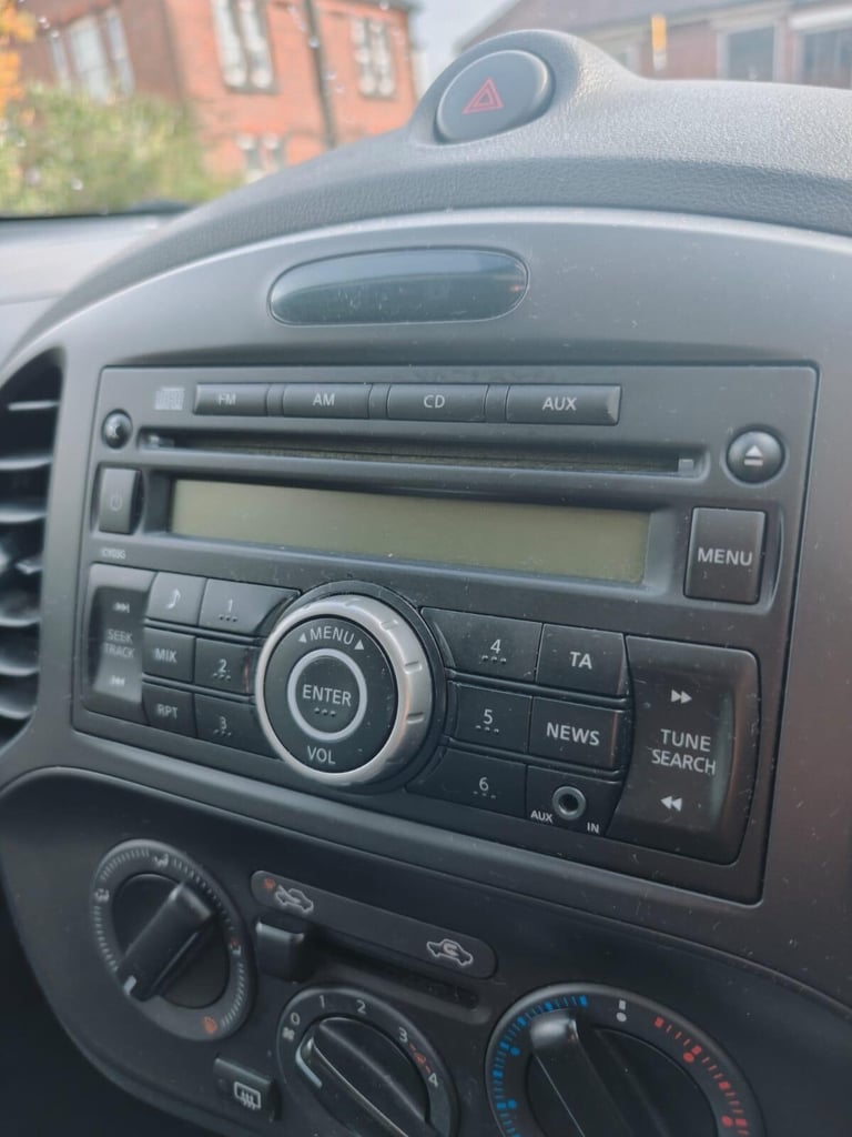 2012 Nissan Juke 1.6 Visia 5dr HATCHBACK Petrol Manual