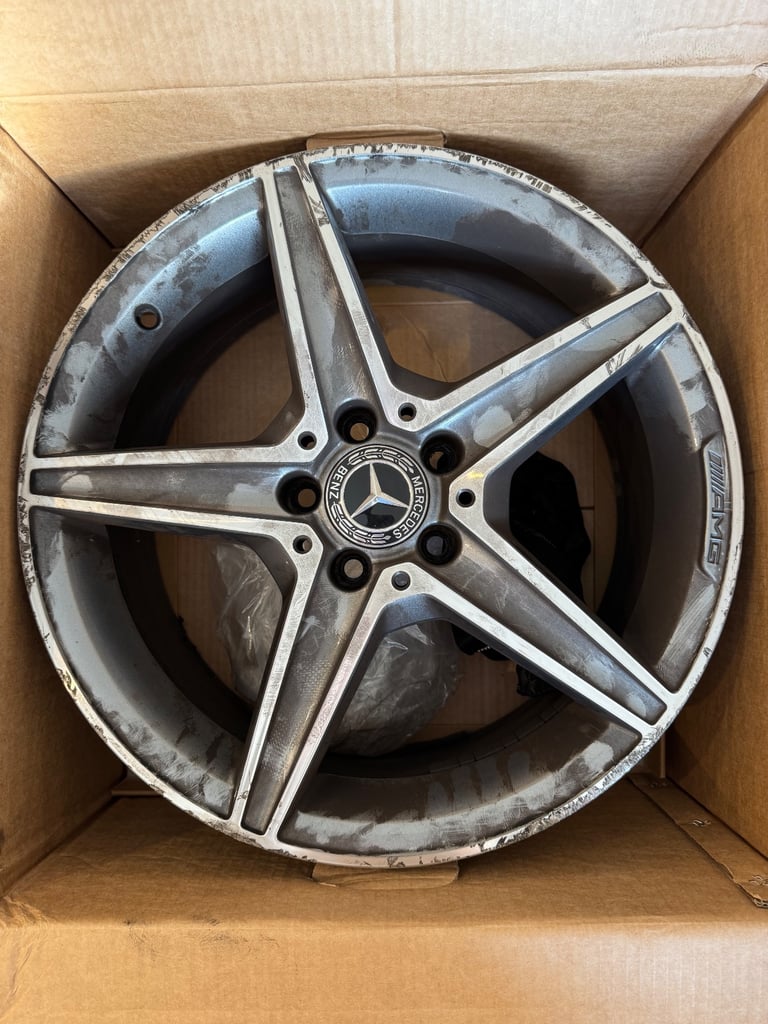 X4 Genuine Mercedes AMG 18" inch wider rear alloys