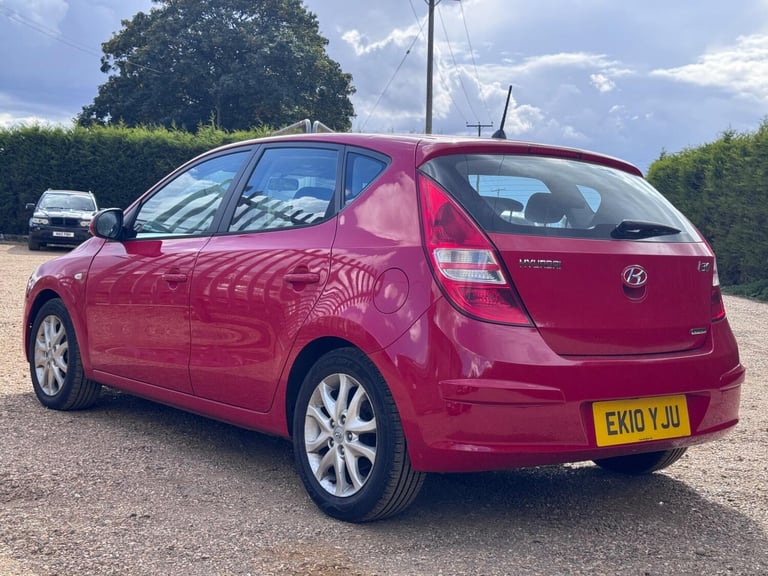2010 Hyundai i30 1.6 CRDi Comfort Euro 4 5dr HATCHBACK Diesel Manual