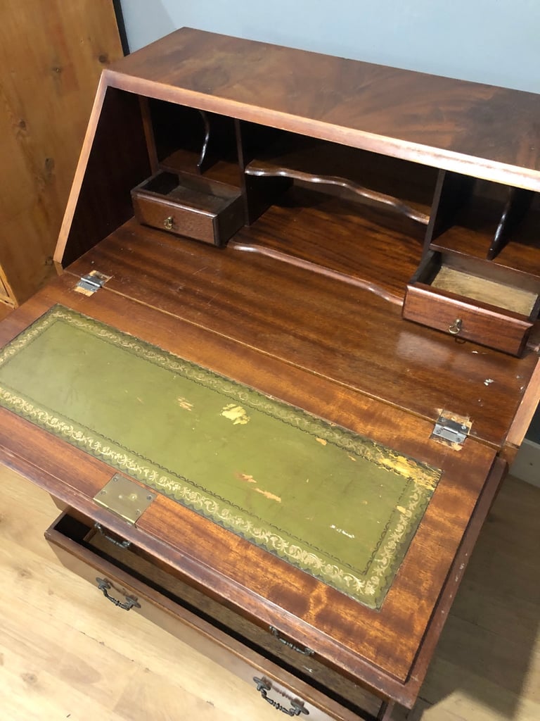 Antique wooden bureau writing desk with drawers 