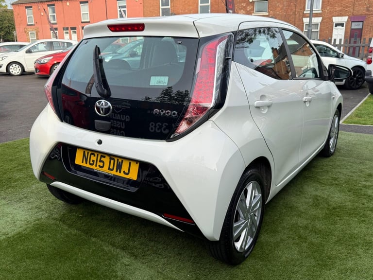 2015 Toyota AYGO 1.0 VVT-i x-pression x-wave 5dr Petrol Manual Euro 5 Euro 5 (68 ps) HATCHBACK Pe...