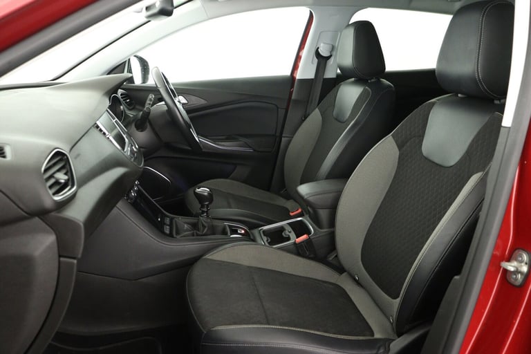 2018 Vauxhall Grandland X 1.2 Turbo Sport Nav 5dr Hatchback Petrol Manual