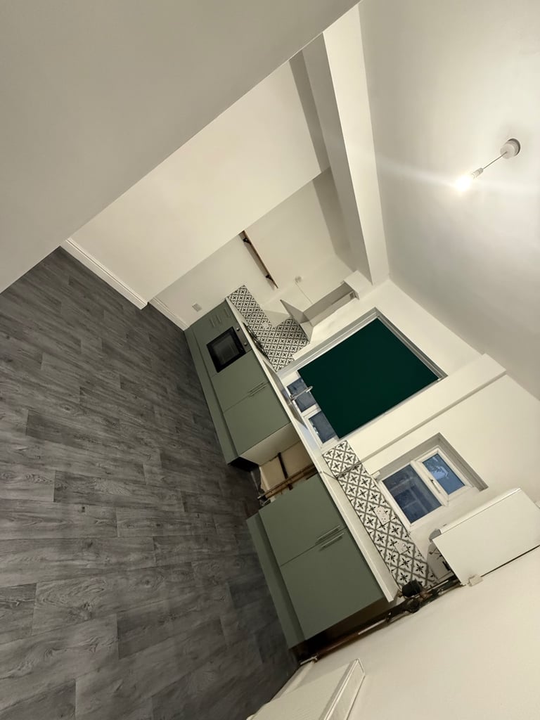 1 and 2 bedroom apartment available 