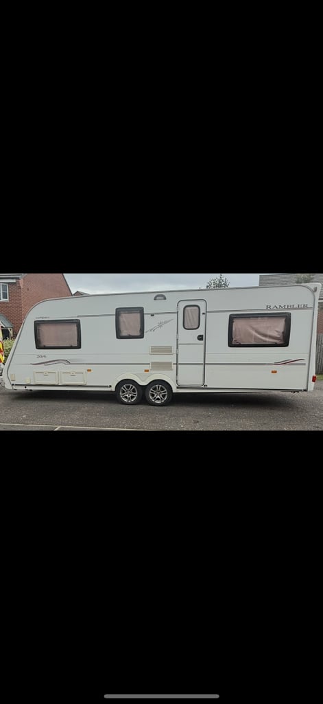 STUNNING 6 BERTH FAMILY CARAVAN - 2006 Compass Corona Rambler
