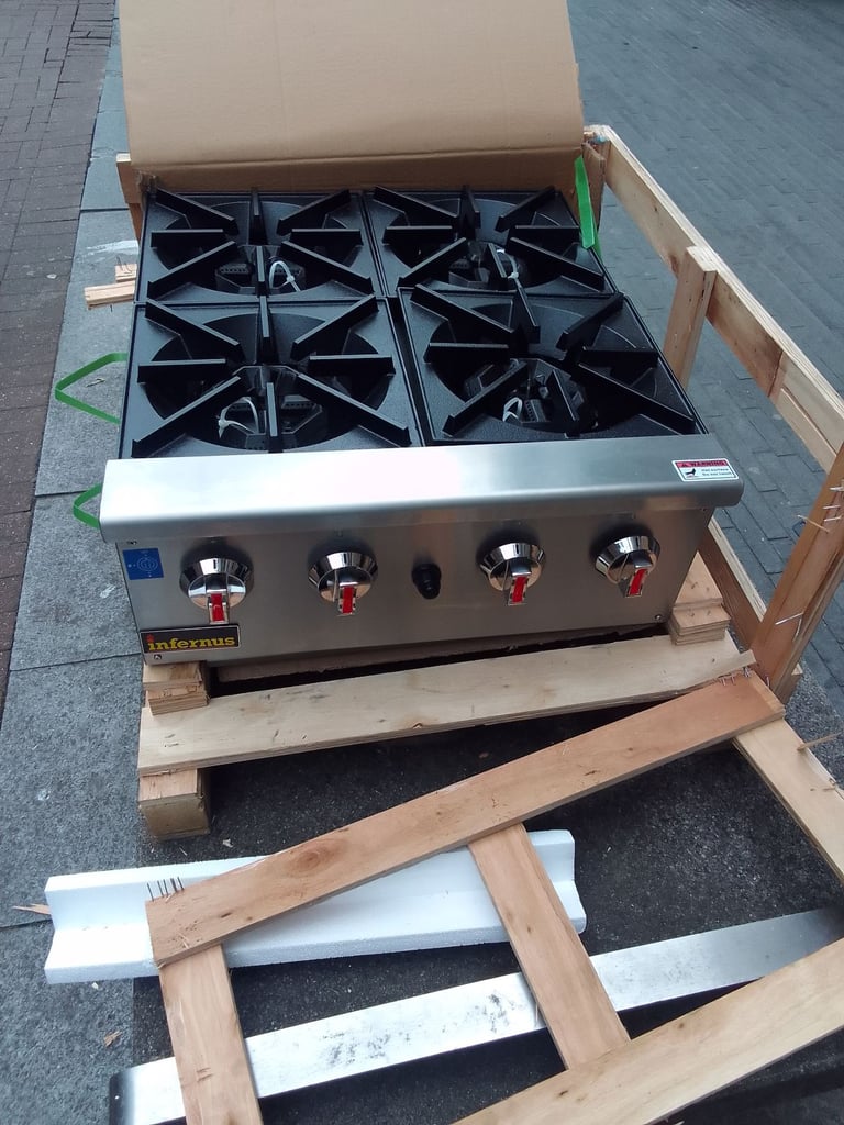 Catering equipment commercial Gas restaurant kitchen trailer items 