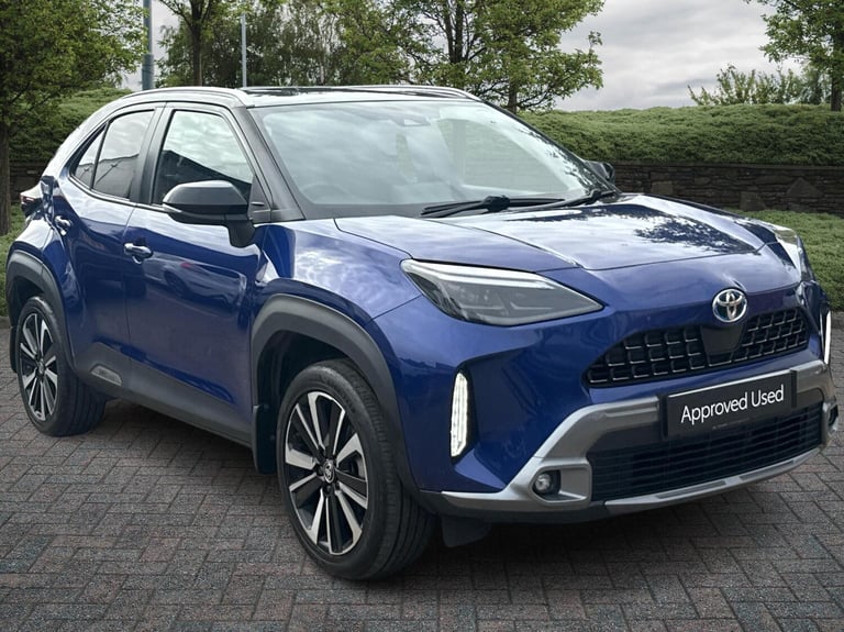 image for 2022 Toyota Yaris Cross 1.5 Hybrid Premiere Edition 5dr CVT HATCHBACK PETROL/ELECTRIC Automatic