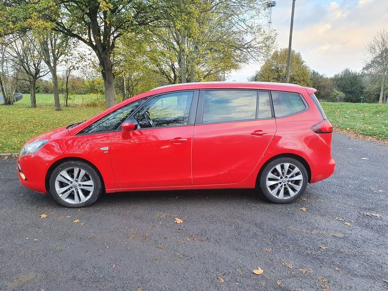 Vauxhall zafira tourer sri 2.0 cdti 2015 15 reg 7 seater 6 speed fsh mot 2026 runs great 