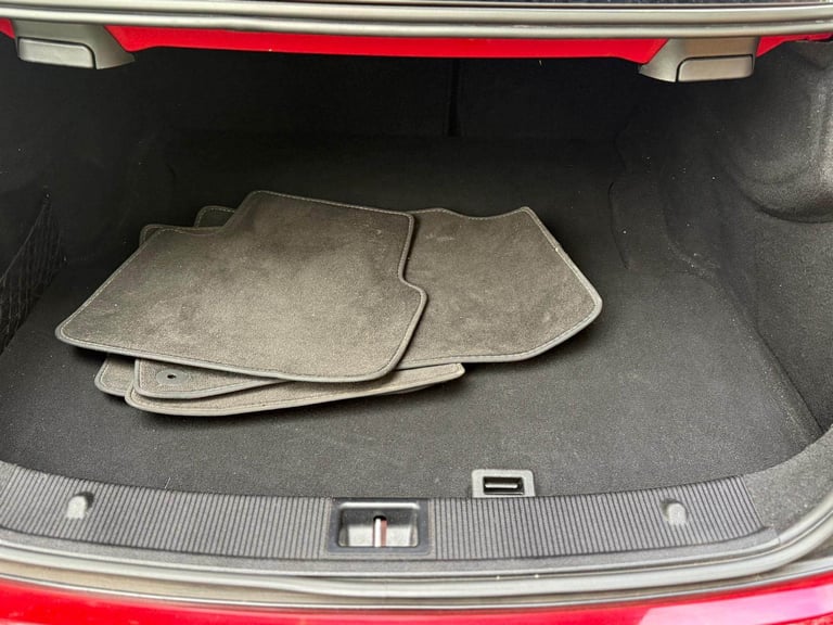 Mercedes-Benz, C CLASS, Coupe, 2011, Semi-Auto, 2143 (cc), 2 doors