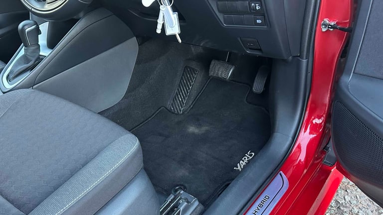 2022 Toyota Yaris 1.5 Hybrid Design 5dr CVT HATCHBACK PETROL/ELECTRIC Automatic