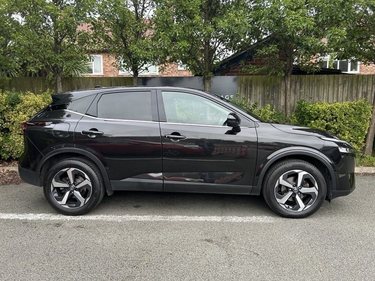 2022 Nissan Qashqai 1.3 DIG-T N-CONNECTA XTRONIC 5DR Hatchback PETROL Manual