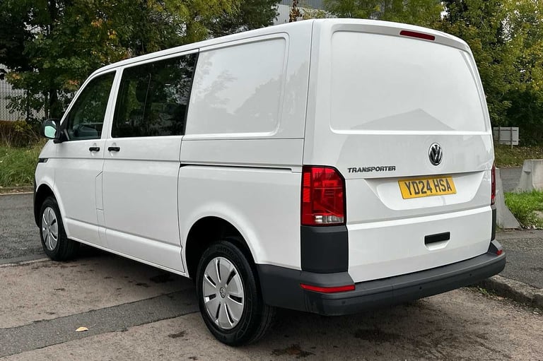 2024 Volkswagen Transporter 2.0 TDI 110 Startline Kombi Van Combi Van Diesel Manual