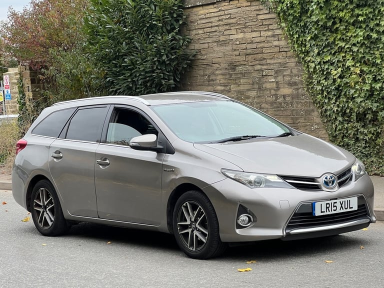 2015 Toyota Auris 1.8 VVTi Hybrid Icon+ 5dr CVT Auto ESTATE Petrol/Electric Hybrid Automatic