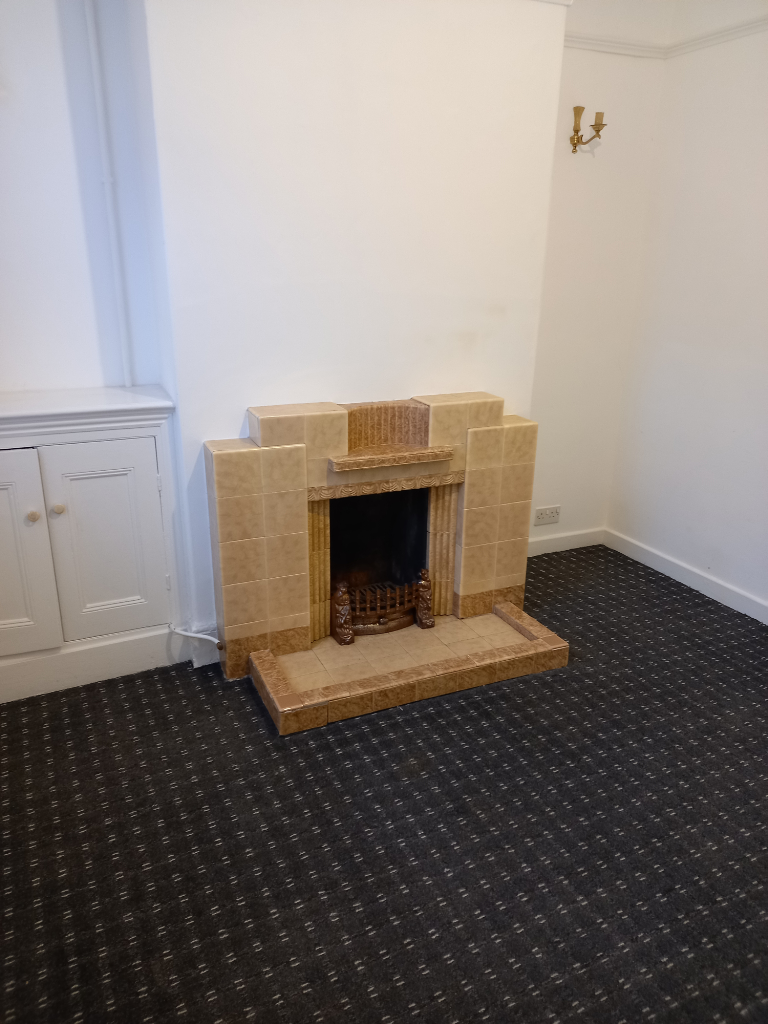 **LET BY**2 BEDROOM**TERRACE**NELSON STREET**NEWCASTLE-UNDER-LYME**