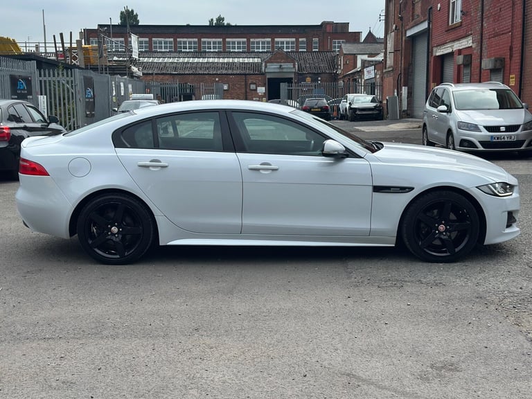 2015 Jaguar XE 2.0d [180] R-Sport 4dr Auto SALOON DIESEL Automatic