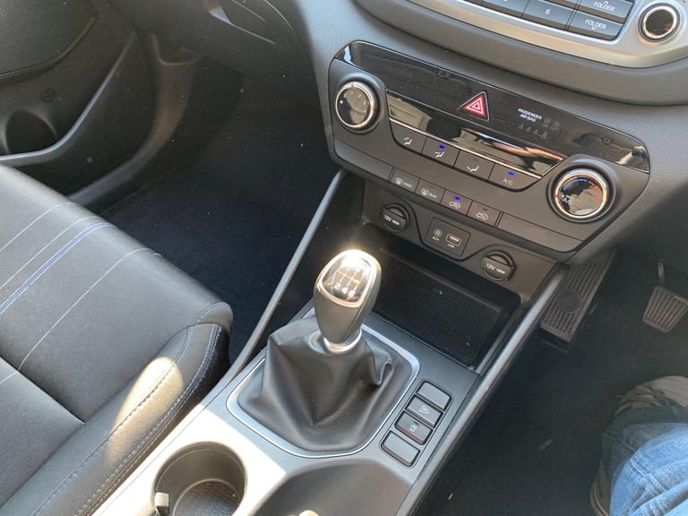 2016 Hyundai TUCSON 1.7 CRDi Blue Drive S Euro 6 (s/s) 5dr ESTATE Diesel Manual