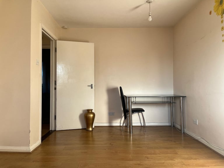 Spacious 2/3 Bed Flat in Willesden – DSS Considered