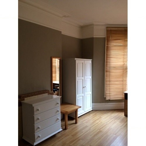 Large Double Semi-Studio Matheson Road, West Kensington, W14 9AS