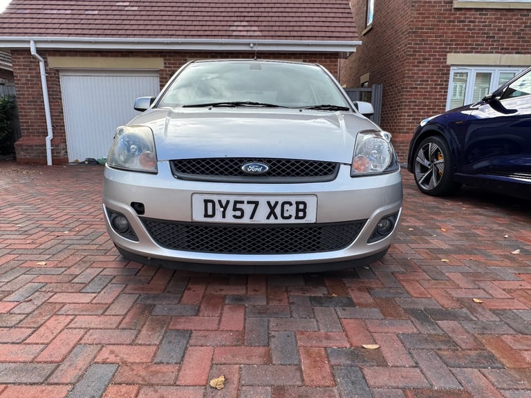 Ford, FIESTA, Hatchback, 2007, Manual, 1388 (cc), 3 doors