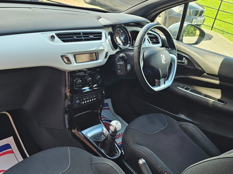 2010 Citroen DS3 1.6 HDi Black 3dr HATCHBACK DIESEL Manual