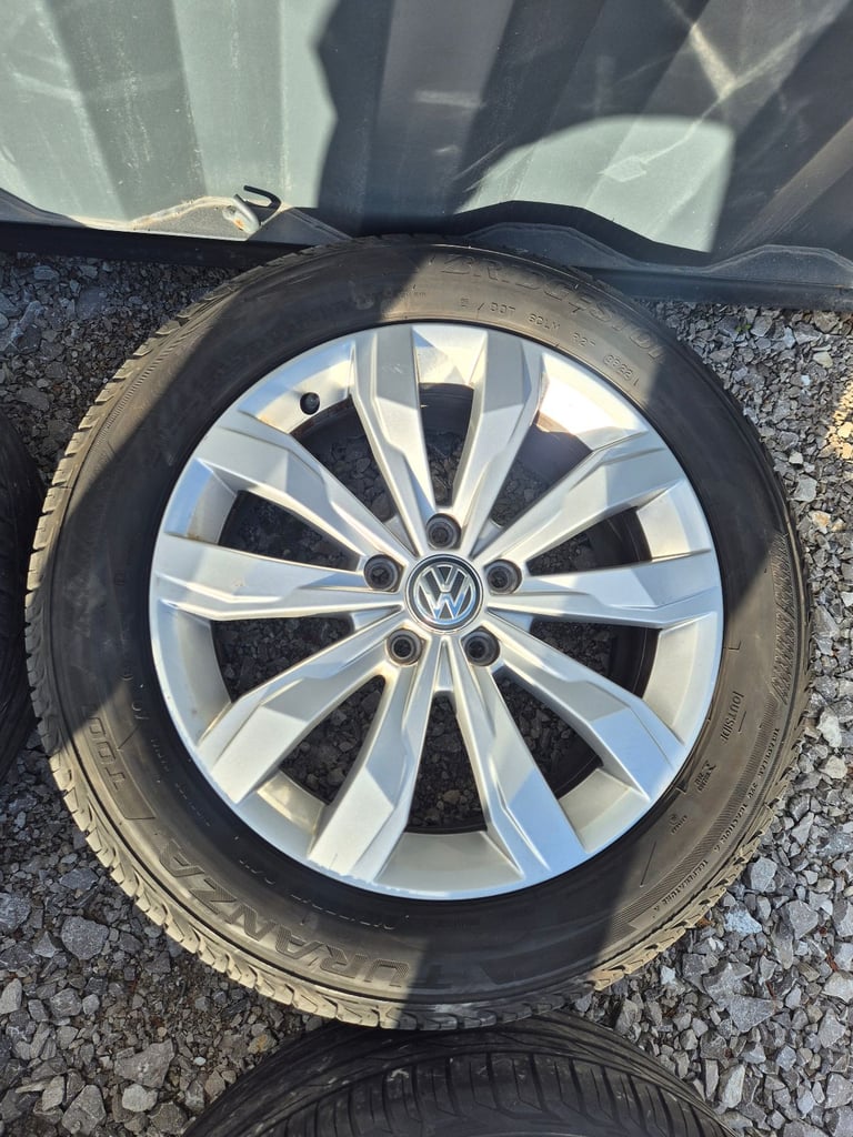 🌟Genuine Vw 17 inch 5x112 Alloy Wheels with MATCHING TYRES 7m++ GOLF PASSAT CADDY AUDI SKODA SEAT 