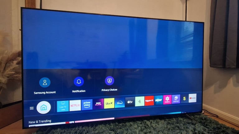 Samsung 55 inch smart Tv