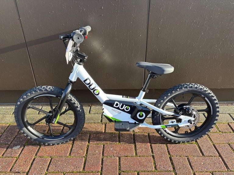 DUO BIKES - DUO 16 MASTER - NEW KIDS ELECTRIC BALANCE BIKE - FOR KIDS AGE 5+