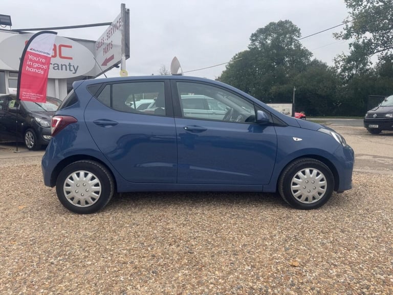 2017 Hyundai i10 1.0 SE 5dr HATCHBACK PETROL Manual