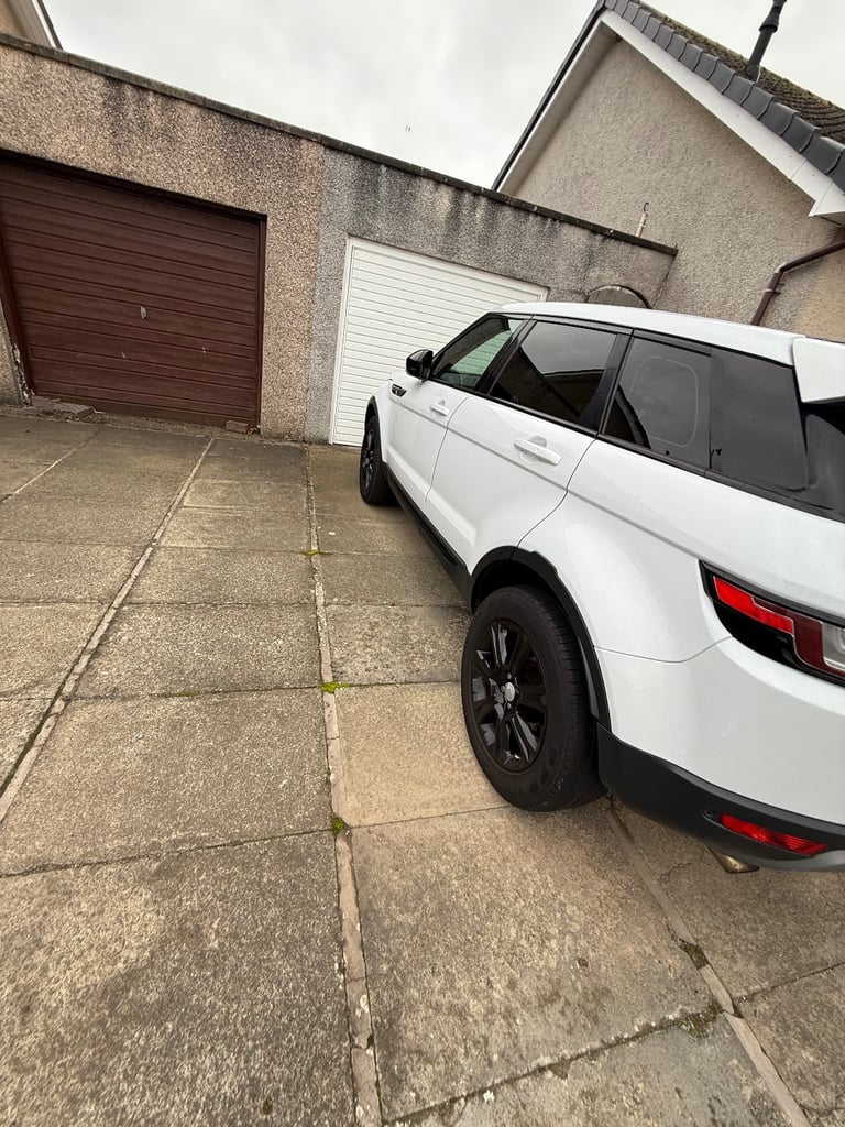 Land Rover, RANGE ROVER EVOQUE, Estate, 2015, Manual, 1999 (cc), 5 doors