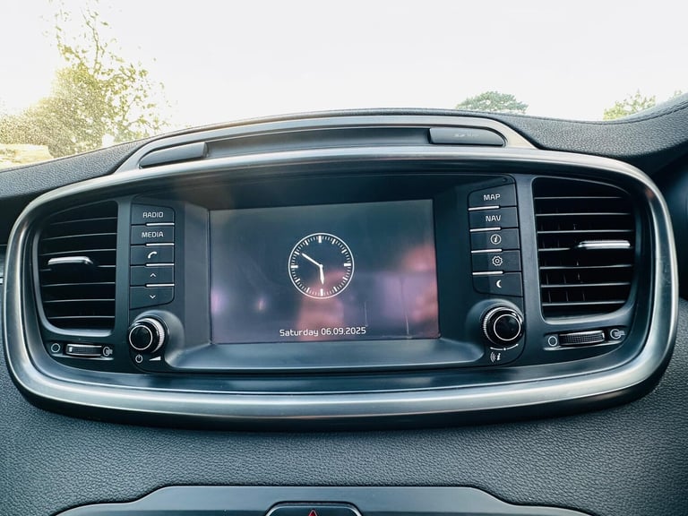 2016 Kia Sorento 2.2 CRDi KX-2 AWD Euro 6 (s/s) 5dr ESTATE Diesel Manual