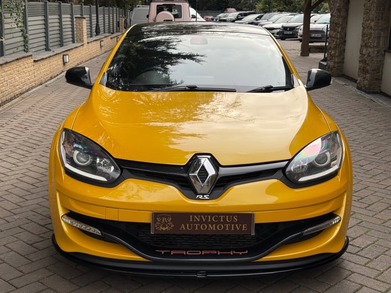 2016 Renault Megane 2.0 T 16V Renaultsport Nav 275 3dr - Liquid yellow - Trophy  COUPE Petrol Manual