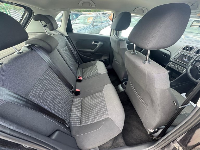 2015 Volkswagen Polo 1.2 TSI BlueMotion Tech SE DSG Euro 6 (s/s) 5dr HATCHBACK Petrol Automatic