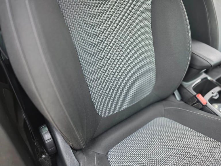 Vauxhall Grandland X SE