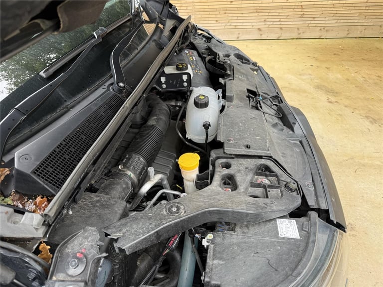 2024 RENAULT TRAFIC ADVANCE LL30 9 SEATER 2.0TD AUTO DAMAGED REPAIRABLE SALVAGE 