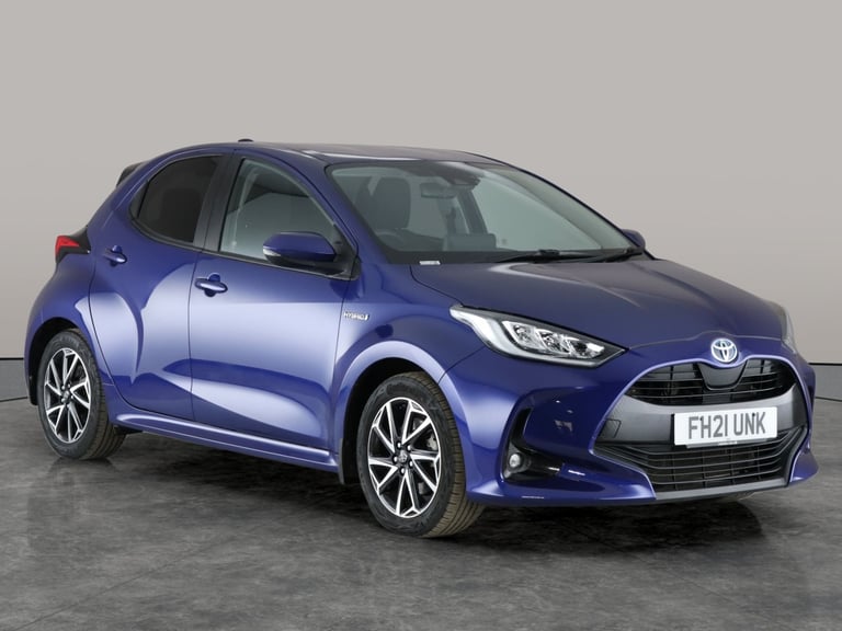 2021 Toyota Yaris 1.5 VVT-h Design Hatchback 5dr Petrol Hybrid E-CVT Euro 6 (s/s) (116 ps) -  Hat...