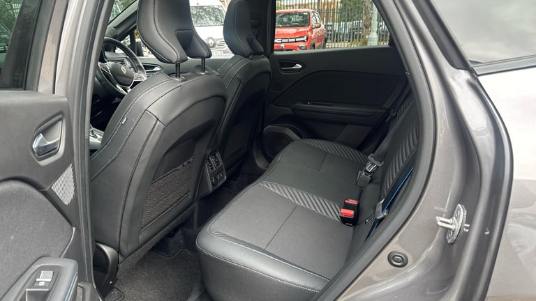 2025 Renault Symbioz 1.6 E-Tech FHEV 145 Iconic Esprit Alpine 5dr Auto Hybrid Estate Estate Hybri...