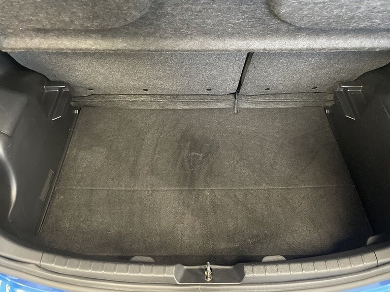 2016 Toyota Yaris VVT-h Excel Hatchback HYBRID Automatic