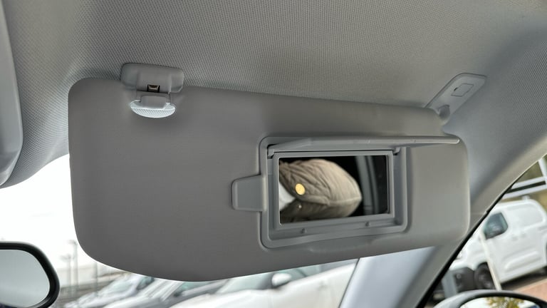 2021 Peugeot 2008 1.2 PureTech Allure Premium SUV 5dr Petrol Manual Euro 6 (s/s) (100 ps) SUV Pet...