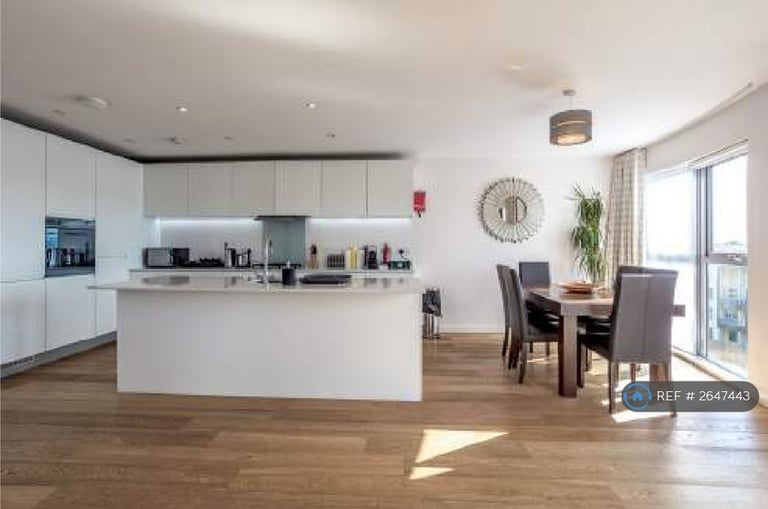 2 bedroom flat in Glenalmond Ave, Cambridge, CB2 (2 bed) (#2647443)