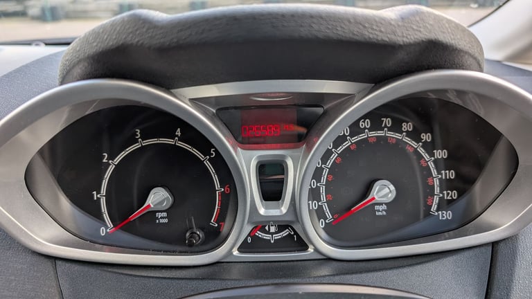 Ford, FIESTA, Hatchback, 2012, Other, 1388 (cc), 5 doors