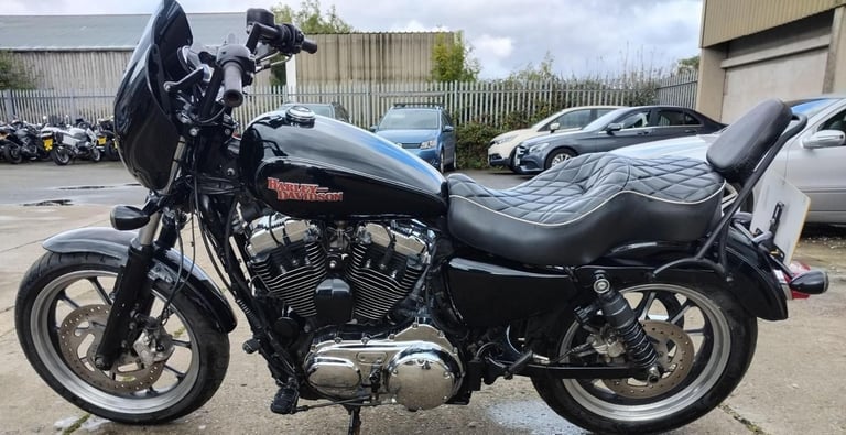 2016 16 HARLEY DAVIDSON XL 1200 T SUPERLOW SPORTSTER 15 XL1200 XL1200T BLACK