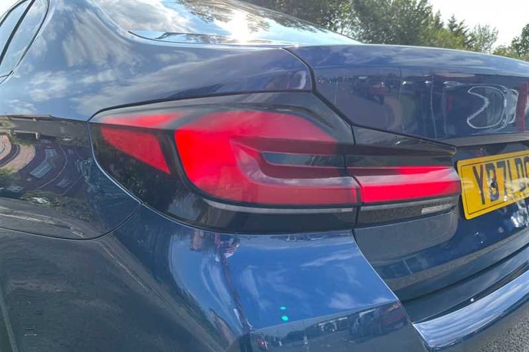 2021 BMW 5 Series 520d MHT M Sport 4dr Step Auto SALOON DIESEL Automatic