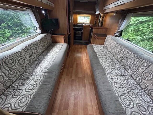 2010 AUTO-TRAIL NAVAJO 4 BERTH AUTOMATIC MOTORHOME FOR SALE