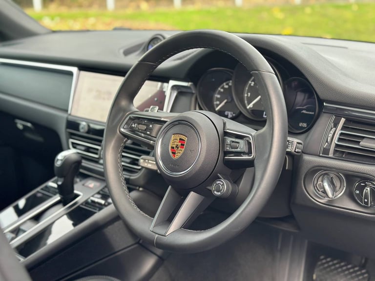 2024 Porsche Macan 5dr PDK SUV Petrol Automatic